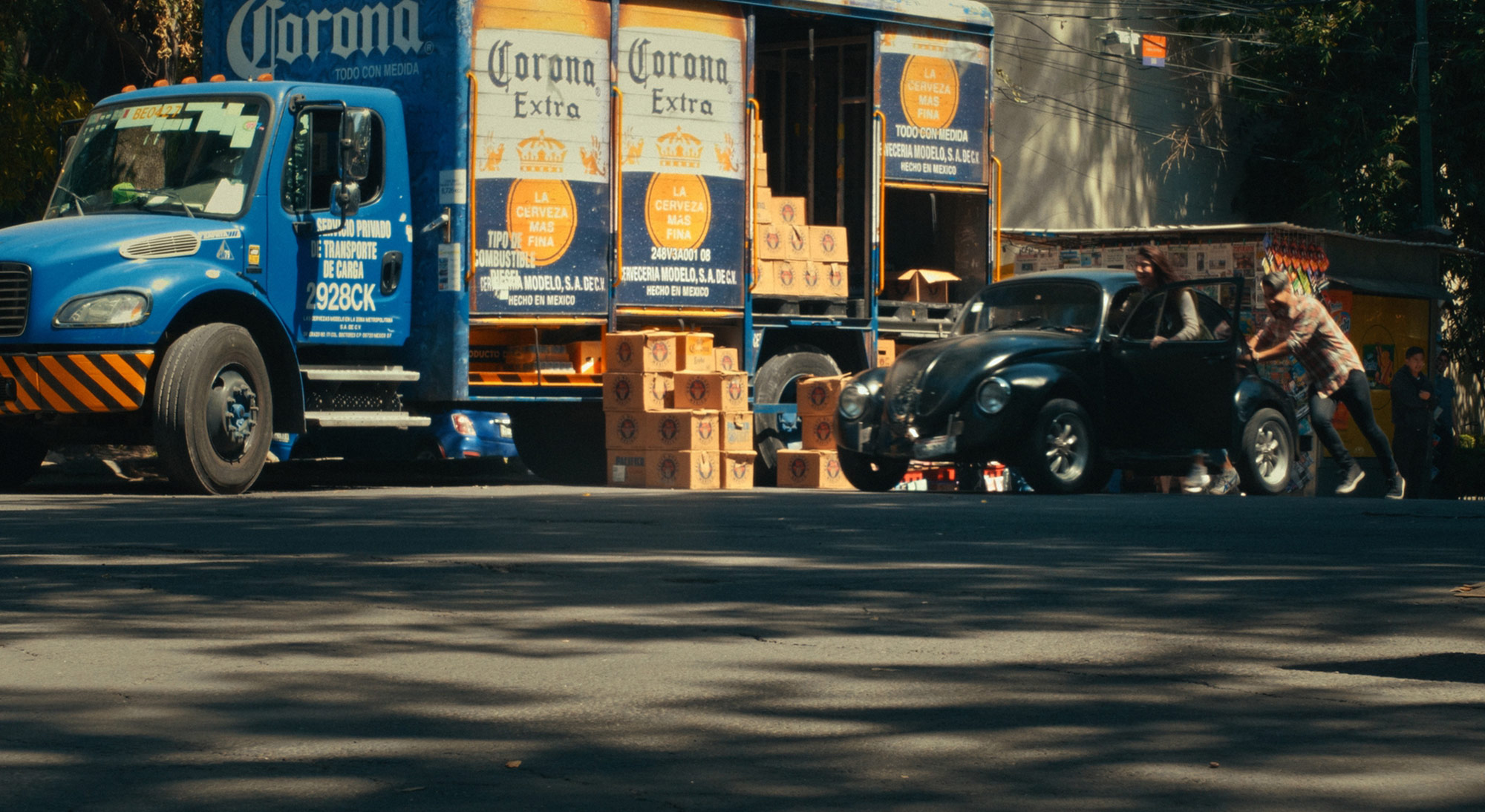 DaVinci Resolve Studio为科罗娜(Corona)啤酒广告剪出活力